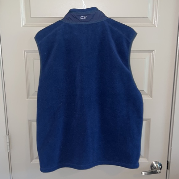 Vineyard Vines Large Navy Vest - Picture 4 of 4